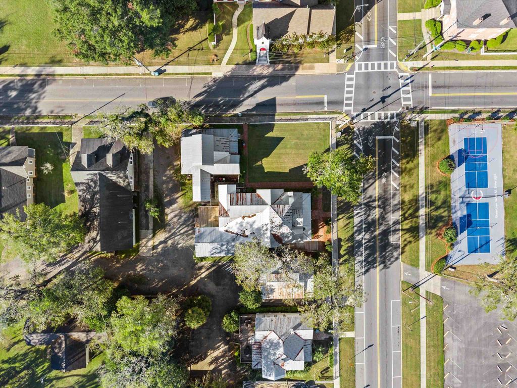 Photo of 216 N Adams Street, Quincy, FL 32351 (MLS # 392615)