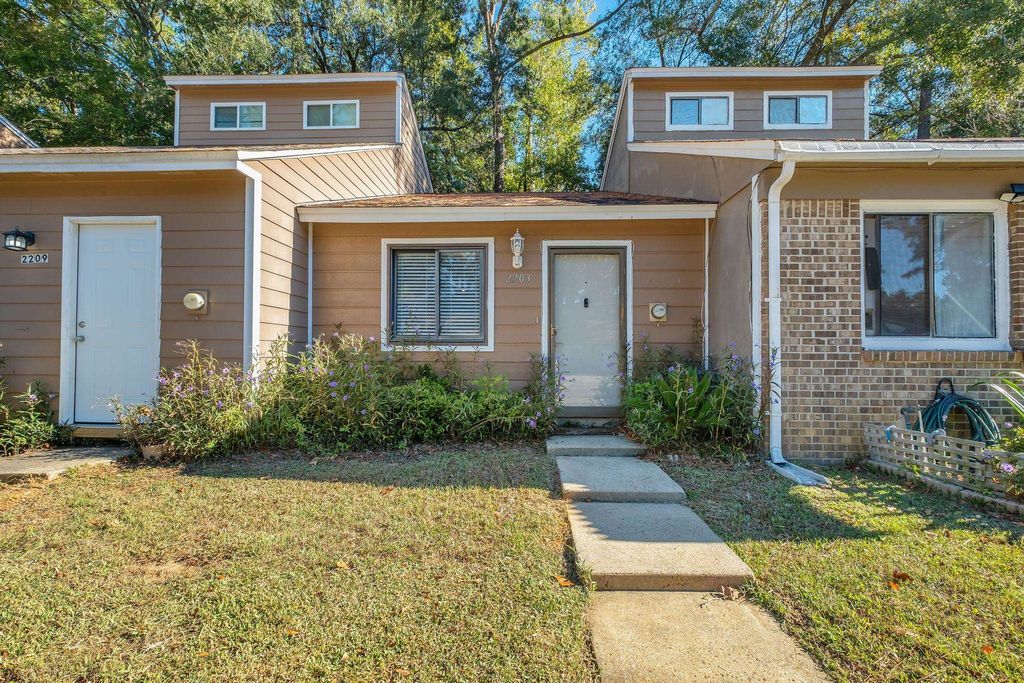 Photo of 2203 Sandpiper Street, Tallahassee, FL 32303 (MLS # 392359)
