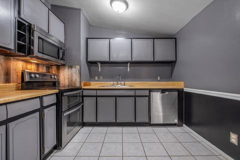 Tiny photo for 2008 Scenic Road, Tallahassee, FL 32303 (MLS # 394978)