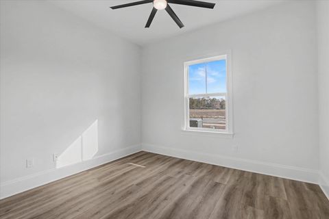 Tiny photo for 124 Divine Loop, Crawfordville, FL 32327 (MLS # 397814)