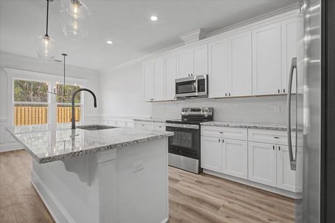 Tiny photo for 124 Divine Loop, Crawfordville, FL 32327 (MLS # 397814)