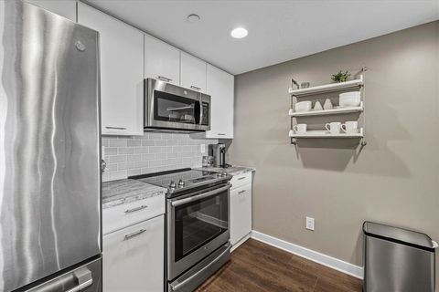 Tiny photo for 300 S DUVAL Street #1108, Tallahassee, FL 32301 (MLS # 399425)