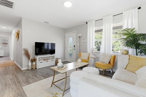 Tiny photo for 1433 Alabama Street, Tallahassee, FL 32304 (MLS # 393112)