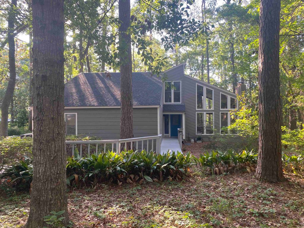 Photo of 3513 WILLOW SPRINGS Lane, Tallahassee, FL 32312 (MLS # 400254)