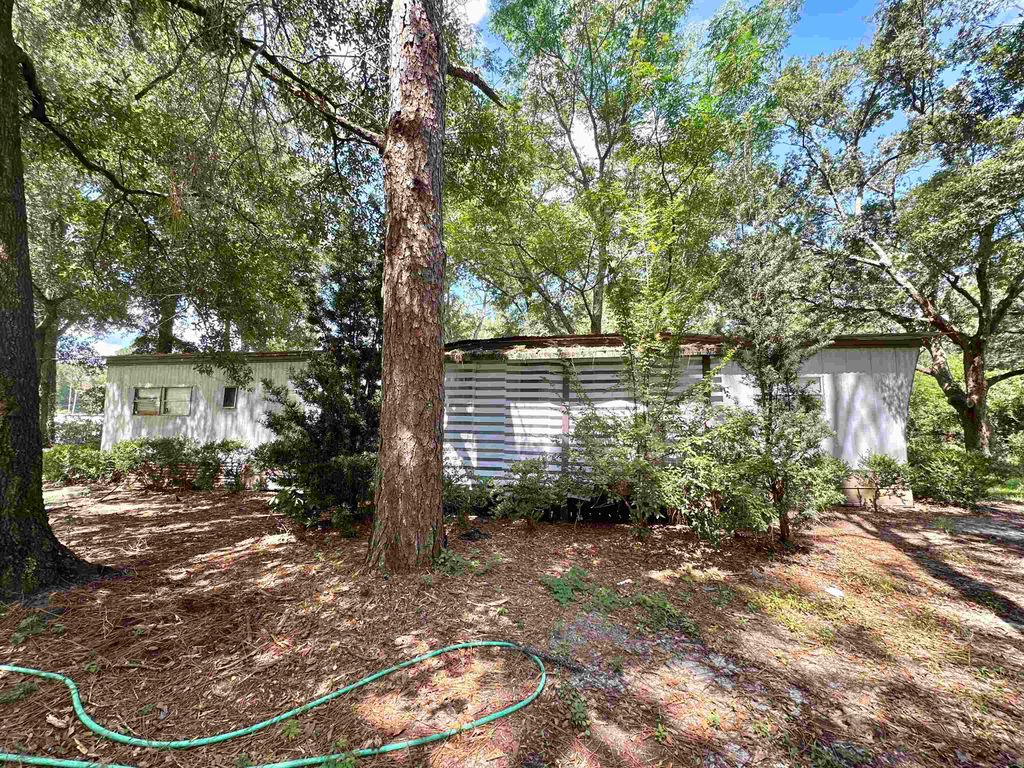 Photo of 4194 BALLARD Road, Tallahassee, FL 32305 (MLS # 391558)