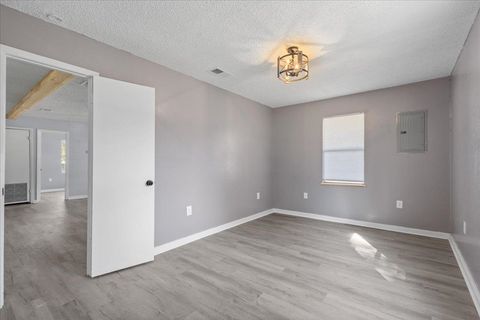 Tiny photo for 172 SE Dees Court, Mayo, FL 32066 (MLS # 396191)