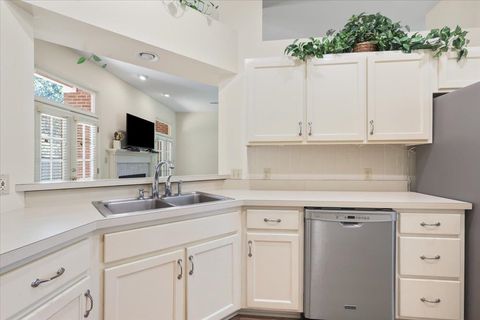 Tiny photo for 3486 Colonnade Drive, Tallahassee, FL 32309 (MLS # 389359)