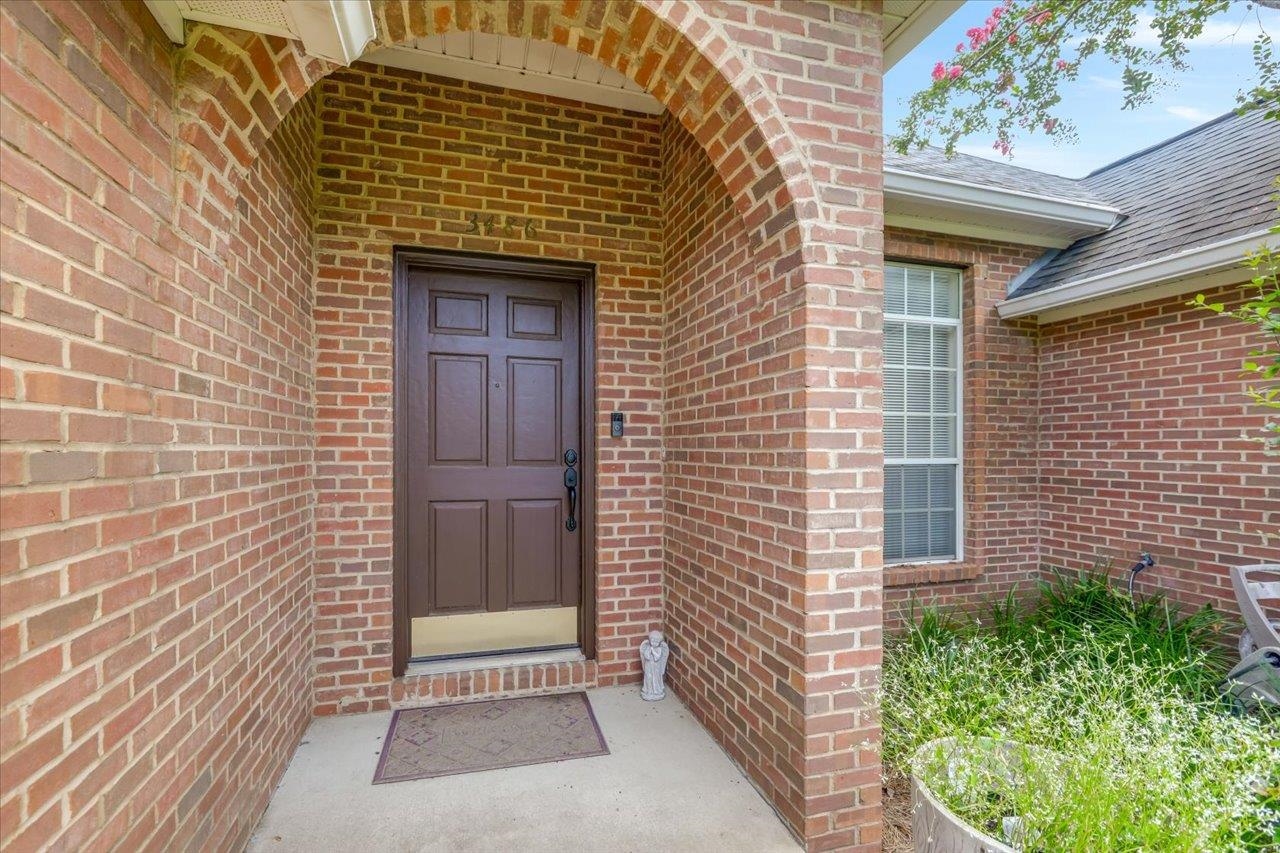 3486 Colonnade Drive