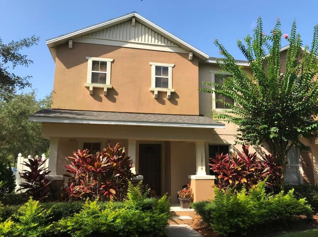 Photo of 13874 Phoenix Drive, Other Florida, FL 32828 (MLS # 395949)