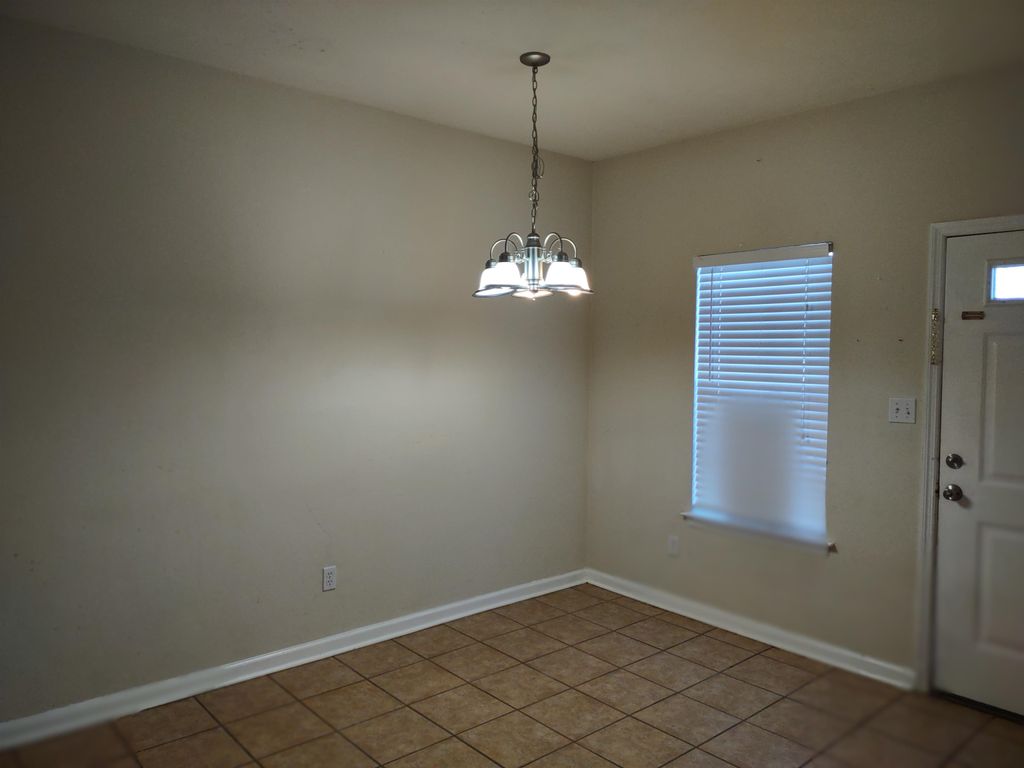 Photo of 25A OLD COURTHOUSE Way #A, Crawfordville, FL 32327 (MLS # 394161)