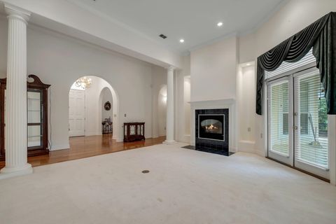 Tiny photo for 9210 Hampton Glen Court, Tallahassee, FL 32312 (MLS # 383434)