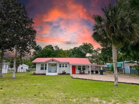 A home in Steinhatchee