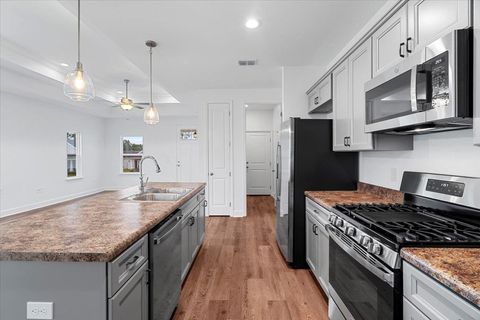 Tiny photo for 5736 Pinebarren Road, Tallahassee, FL 32303 (MLS # 395885)