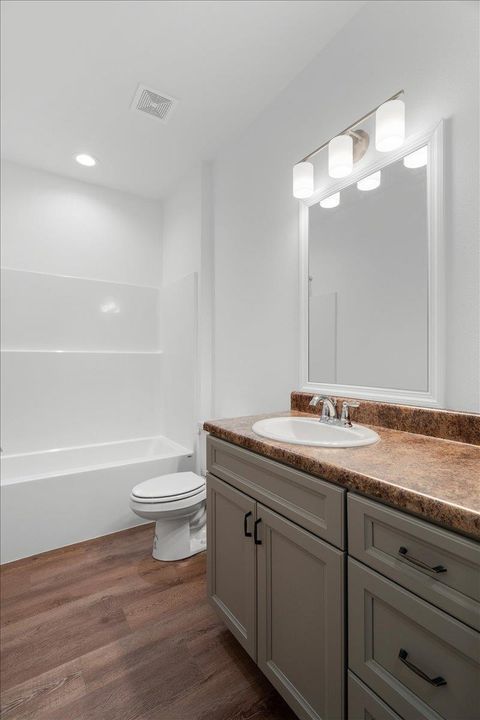 Tiny photo for 5736 Pinebarren Road, Tallahassee, FL 32303 (MLS # 395885)