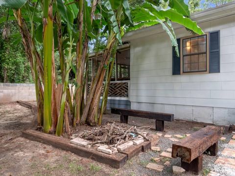 Tiny photo for 1649 Mayhew Street, Tallahassee, FL 32304 (MLS # 391638)