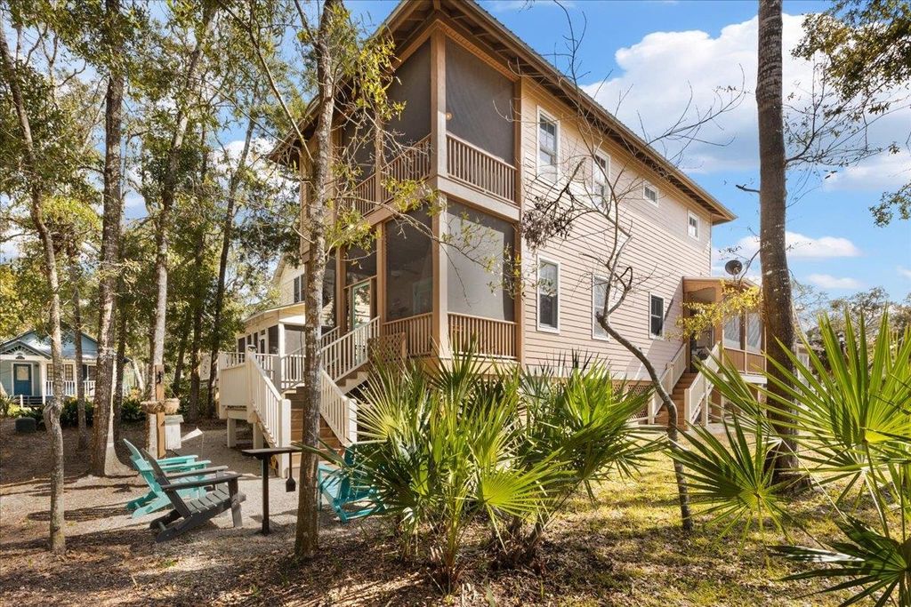 Photo of 305 NE Winslow Street, Steinhatchee, FL 32359 (MLS # 395794)