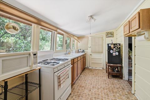 Tiny photo for 9710 Apalachee Parkway, Tallahassee, FL 32301 (MLS # 398479)