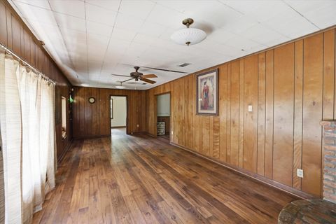 Tiny photo for 9710 Apalachee Parkway, Tallahassee, FL 32301 (MLS # 398479)