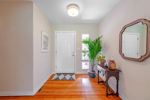 Tiny photo for 3164 LAKESHORE Drive, Tallahassee, FL 32312 (MLS # 400278)