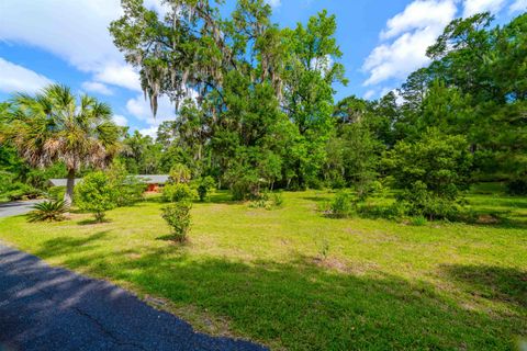 Tiny photo for 3164 LAKESHORE Drive, Tallahassee, FL 32312 (MLS # 400278)