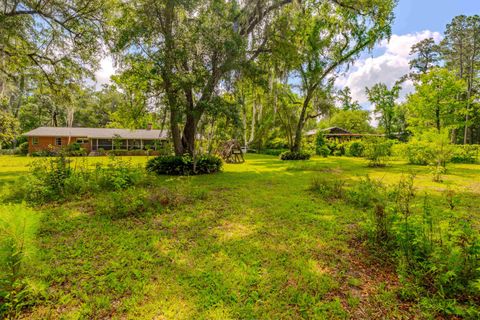 Tiny photo for 3164 LAKESHORE Drive, Tallahassee, FL 32312 (MLS # 400278)