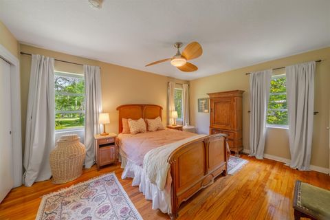 Tiny photo for 3164 LAKESHORE Drive, Tallahassee, FL 32312 (MLS # 400278)