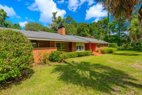 Tiny photo for 3164 LAKESHORE Drive, Tallahassee, FL 32312 (MLS # 400278)