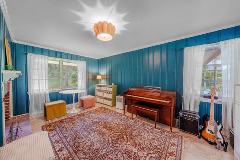 Tiny photo for 3164 LAKESHORE Drive, Tallahassee, FL 32312 (MLS # 400278)