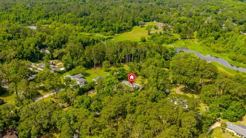 Tiny photo for 3164 LAKESHORE Drive, Tallahassee, FL 32312 (MLS # 400278)