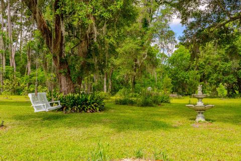 Tiny photo for 3164 LAKESHORE Drive, Tallahassee, FL 32312 (MLS # 400278)