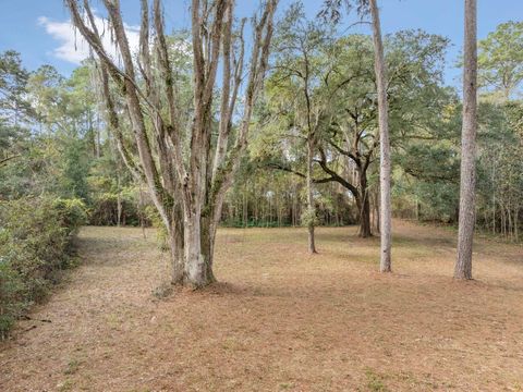 Tiny photo for xxx Duck Cove Road, Tallahassee, FL 32312 (MLS # 393887)