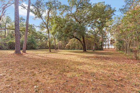 Tiny photo for xxx Duck Cove Road, Tallahassee, FL 32312 (MLS # 393887)