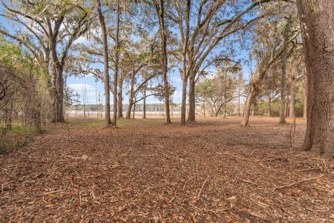 Tiny photo for xxx Duck Cove Road, Tallahassee, FL 32312 (MLS # 393887)