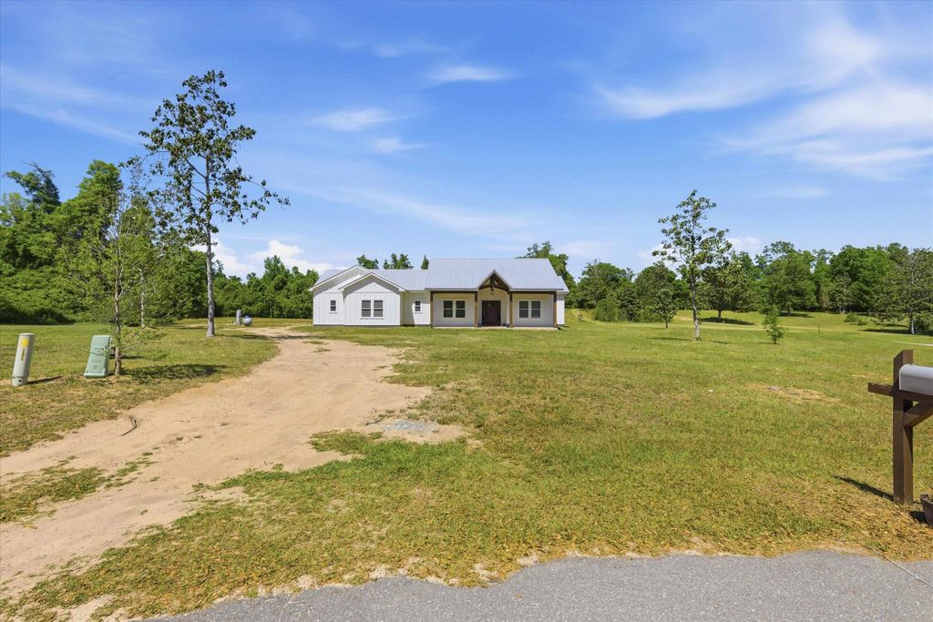 Photo of 2887 Magnolia Blossom Lane, Marianna, FL 32446 (MLS # 398939)