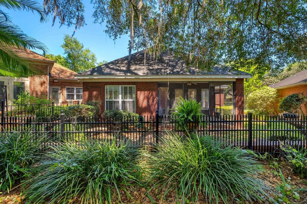 Photo of 4301 RIVER CHASE, Tallahassee, FL 32309 (MLS # 398246)