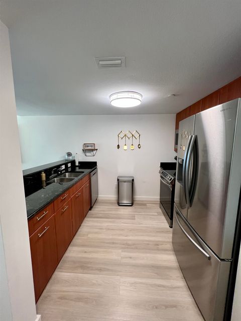 Tiny photo for 300 S Duval Street #712, Tallahassee, FL 32301 (MLS # 401381)