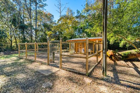 Tiny photo for 4361 KIMBERLY Circle, Tallahassee, FL 32309 (MLS # 394180)