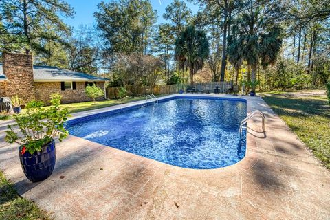 Tiny photo for 4361 KIMBERLY Circle, Tallahassee, FL 32309 (MLS # 394180)