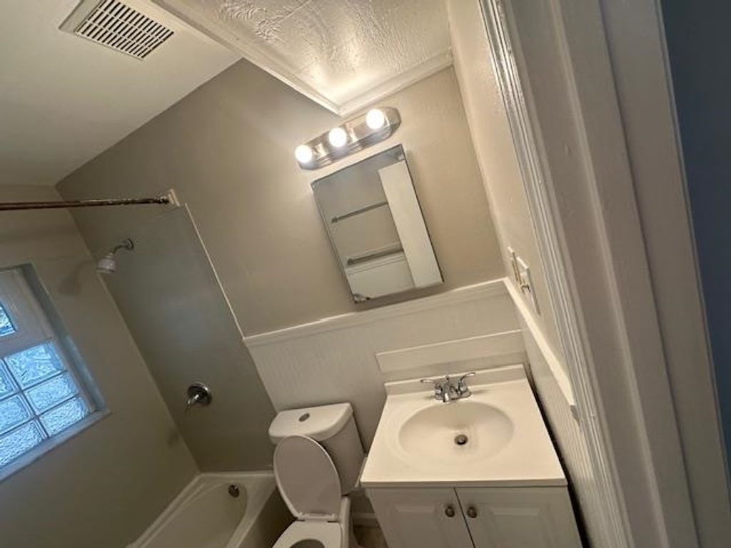 Photo of 1441 Kingford Avenue, Tallahassee, FL 32310 (MLS # 395310)