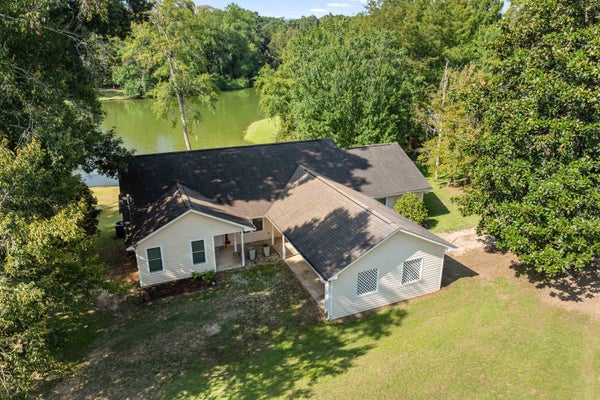 372 DOGWOOD TRL, QUINCY, FL 32352 - Image ea9b7465cf55e76a4e770b6750c5040f/1928460671