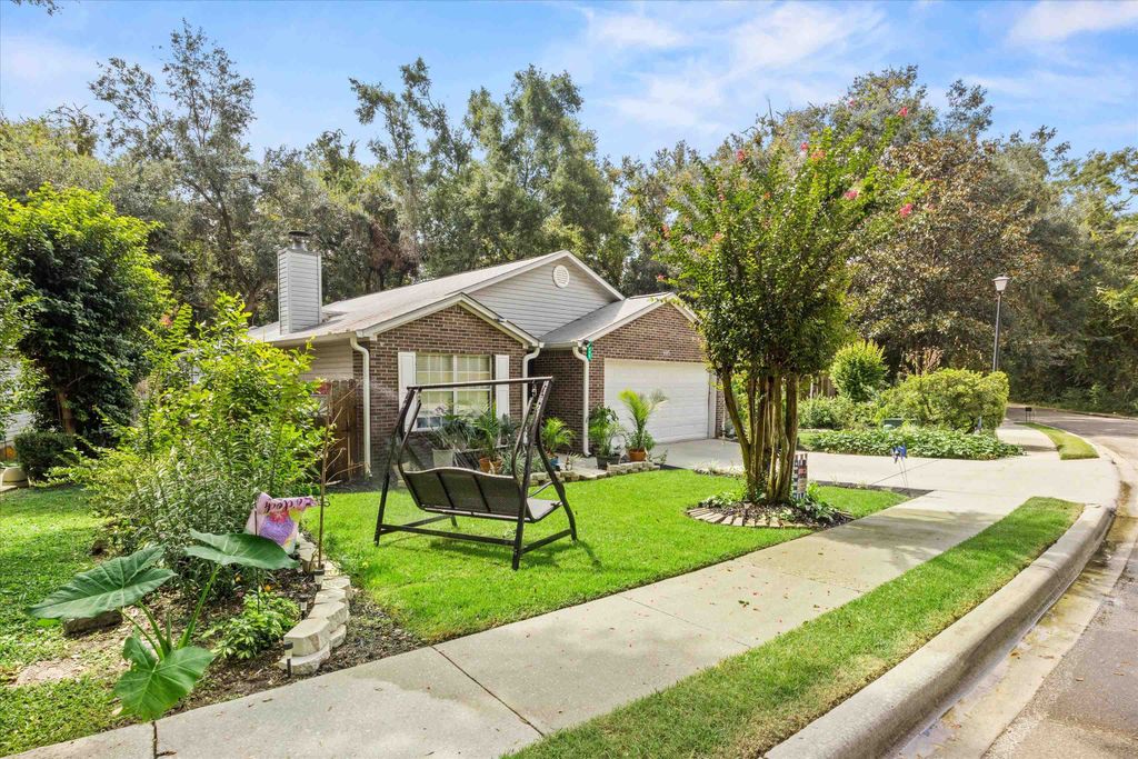 Photo of 4445 Wesley Drive, Tallahassee, FL 32303 (MLS # 390905)