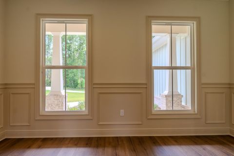 Tiny photo for 3998 W W Kelley Road, Tallahassee, FL 32311 (MLS # 402109)