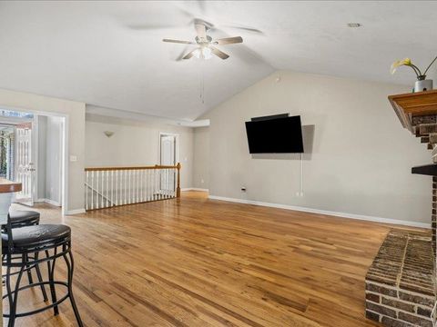 Tiny photo for 3375 Tallavana Trail, Havana, FL 32333 (MLS # 394392)