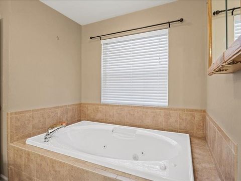 Tiny photo for 3375 Tallavana Trail, Havana, FL 32333 (MLS # 394392)