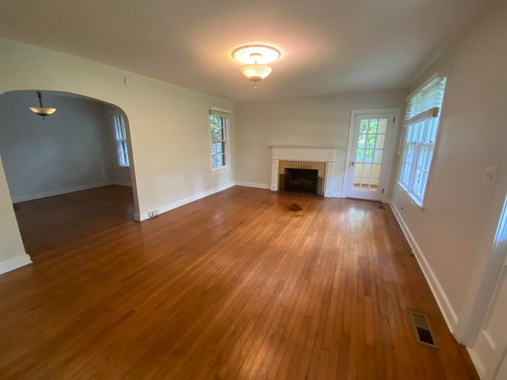 Photo of 518 Mcdaniel Street, Tallahassee, FL 32303 (MLS # 393346)