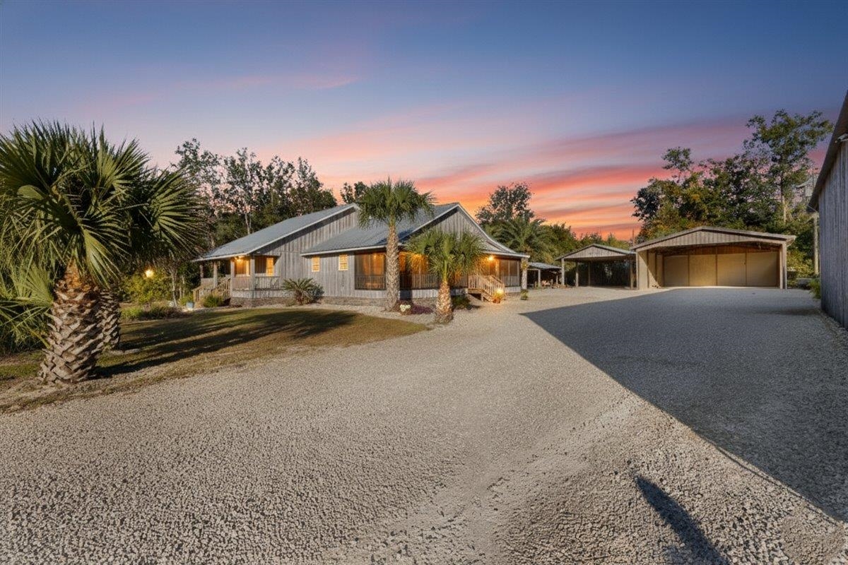 218 SE THIRTEENTH Street