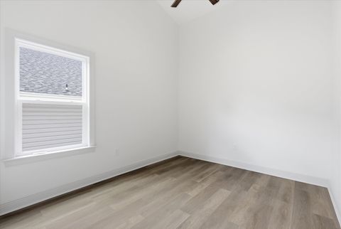 Tiny photo for 1556 China Grove Trail, Tallahassee, FL 32301 (MLS # 398201)