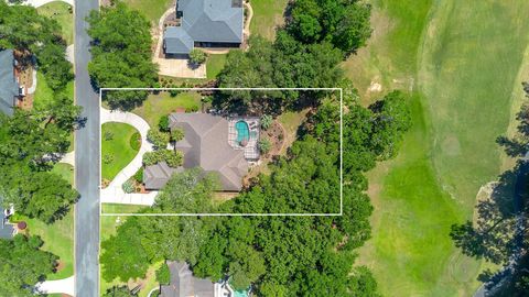 Tiny photo for 2613 Wharton Circle, Tallahassee, FL 32312 (MLS # 400186)