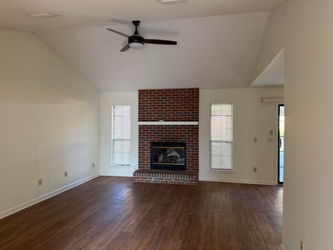 Tiny photo for 432 Merlin Way, Tallahassee, FL 32301 (MLS # 402111)