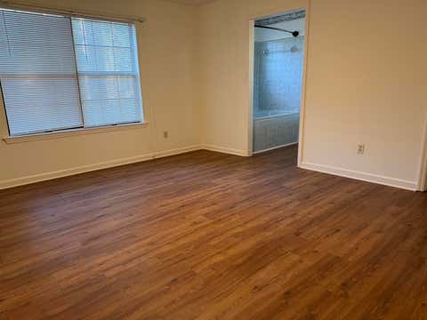 Tiny photo for 432 Merlin Way, Tallahassee, FL 32301 (MLS # 402111)